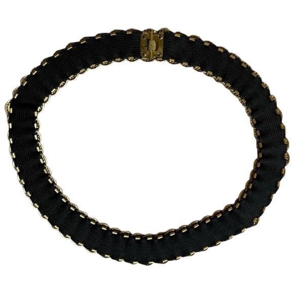 Vintage Women's Belt Gold‎ Tone Elastic Adjustable - Picture 2 of 3